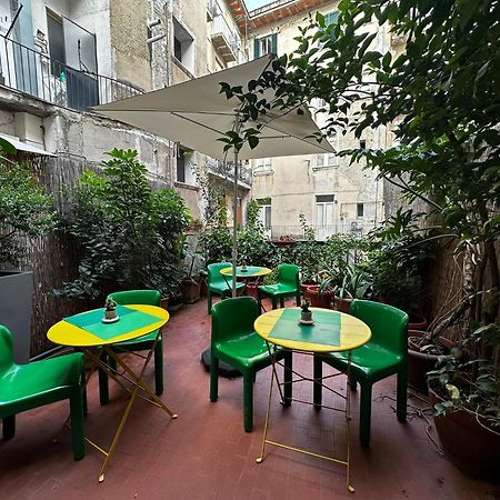 Pignatelli Rooms Неаполь Экстерьер фото
