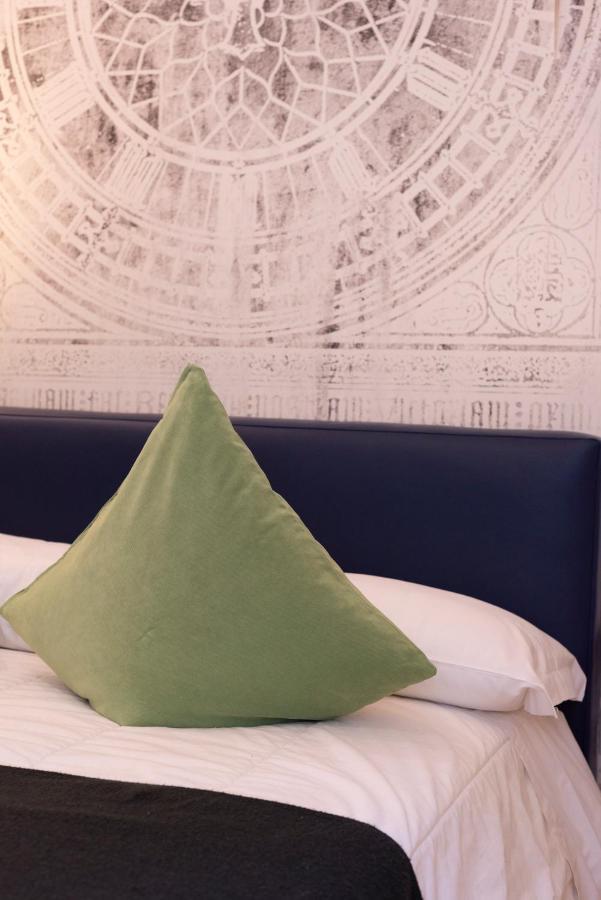 Pignatelli Rooms Неаполь Экстерьер фото